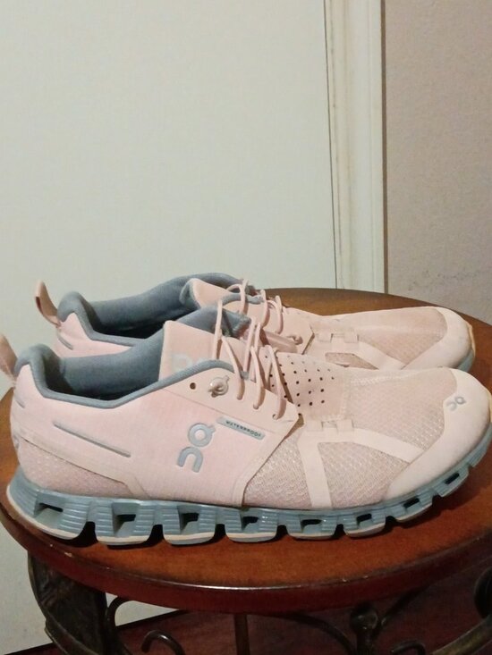 On Clouds Shoes - ON CLOUD Running Women’s 7.5 Pink ROSE/LUNAR Waterproof Sneakers Shoes 19.99831